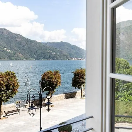 Hotel Cannobio 호텔 4*