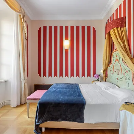 Hotel Cannobio Отель Каннобио