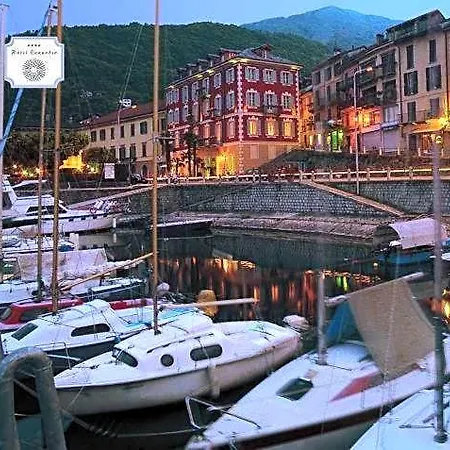 Hotel Cannobio Hotell 4*
